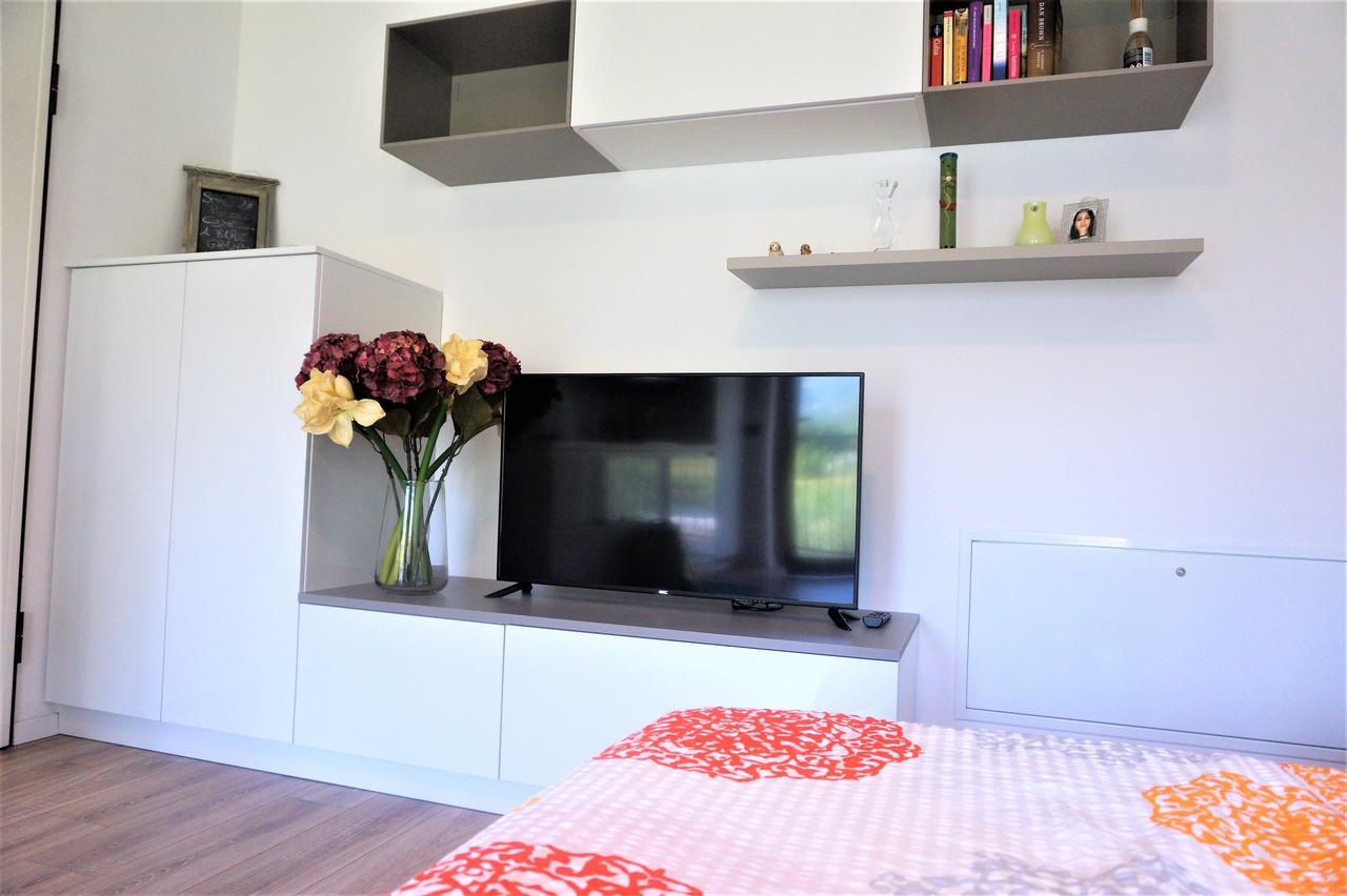Apartament Deluxe Mayde Apartamento Riva del Garda Exterior foto