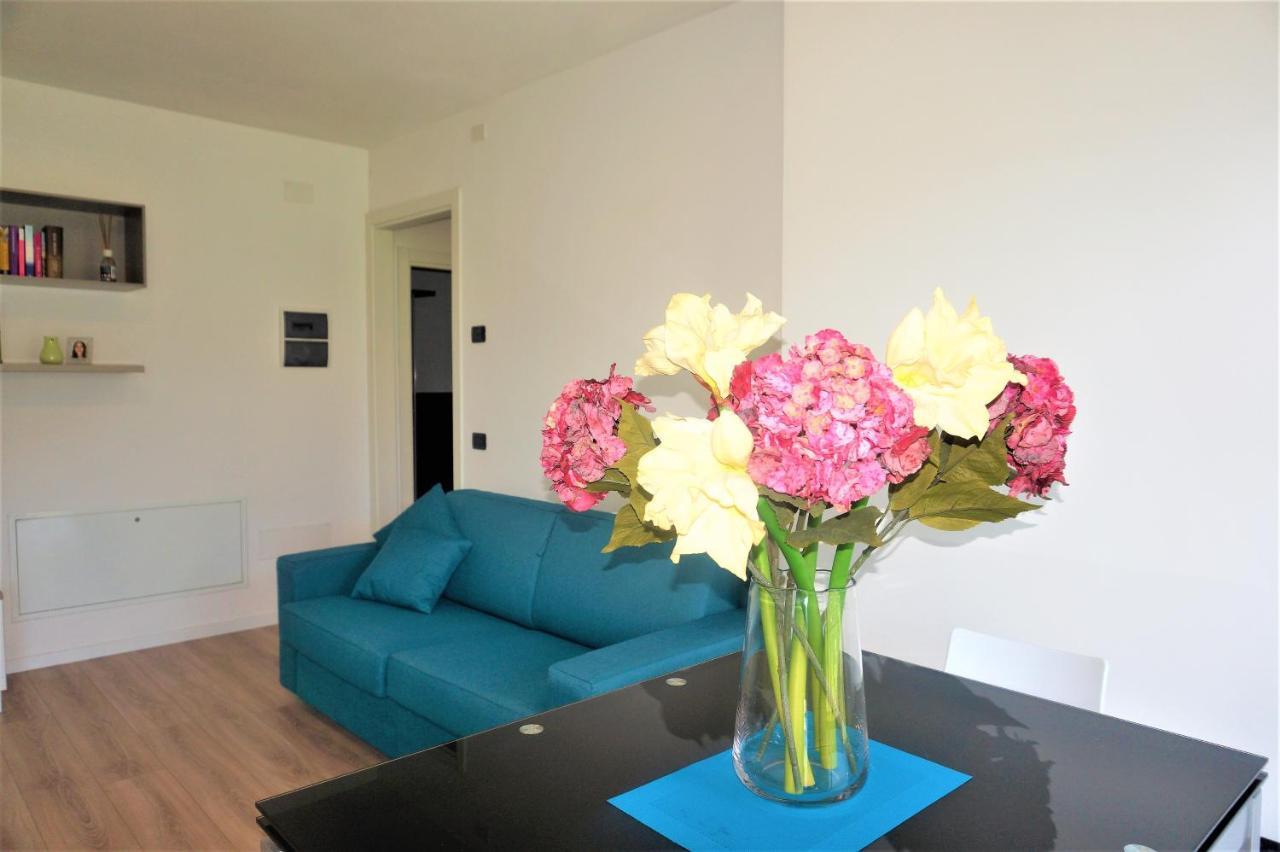 Apartament Deluxe Mayde Apartamento Riva del Garda Exterior foto